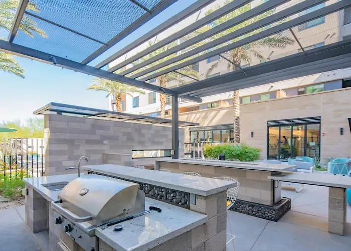 Apartment Stylish 1bd - Pool, Gym, Parking, W-d - Sleeps 4 *